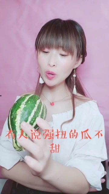 娱乐吃瓜酱俄罗斯,揭秘俄罗斯娱乐圈风云录